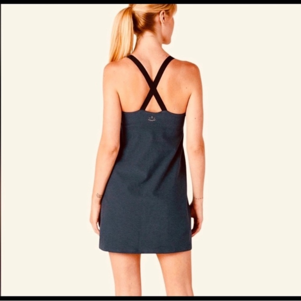 Beyond Yoga Gray Spacedye Move It Dress - Picture 3 of 12